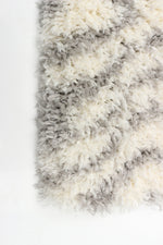 Load image into Gallery viewer, Agadir Abstract Ivory