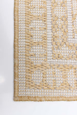 Load image into Gallery viewer, Veranda Traditional Gold