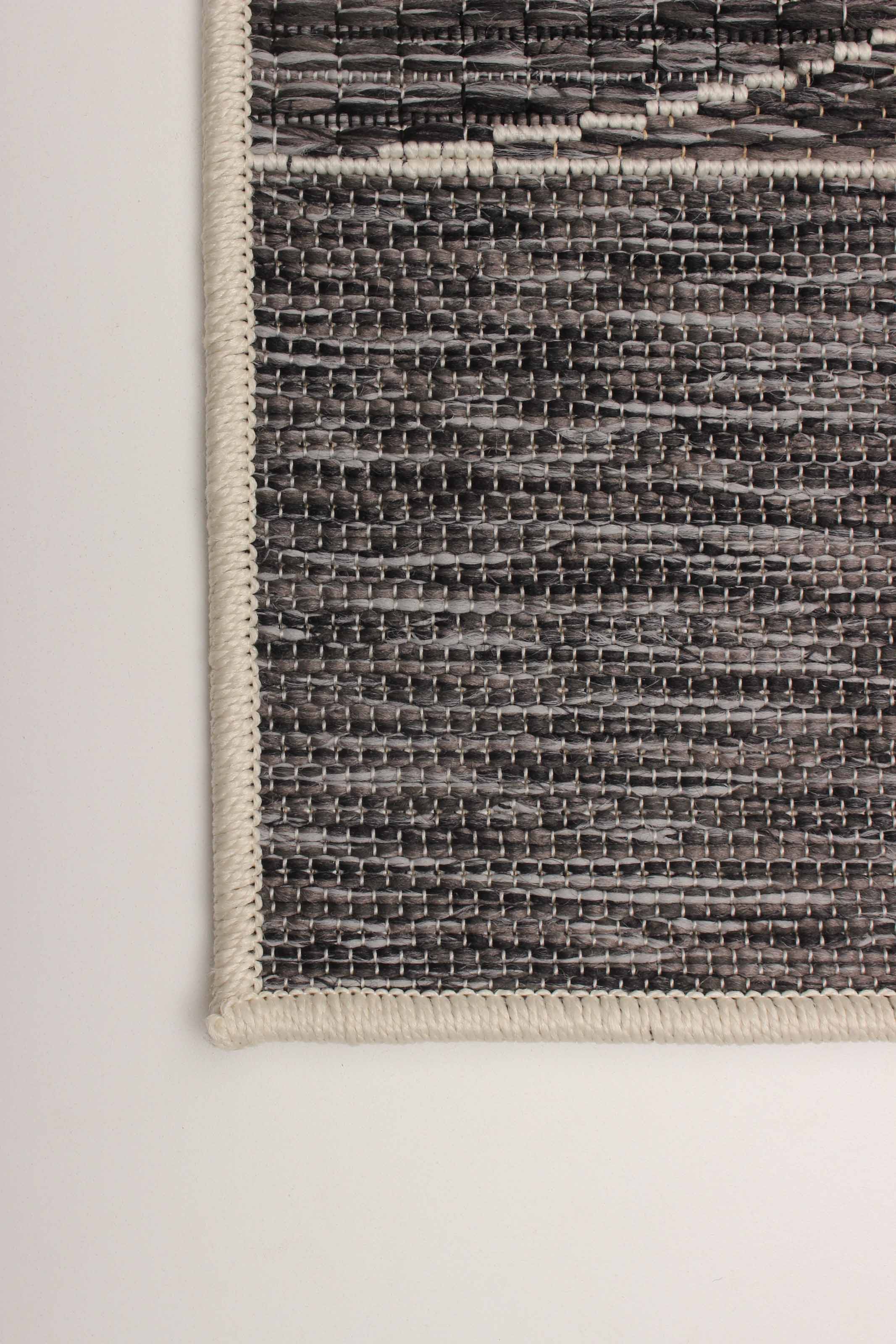 Bodhi Grey