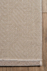 Laura Beige