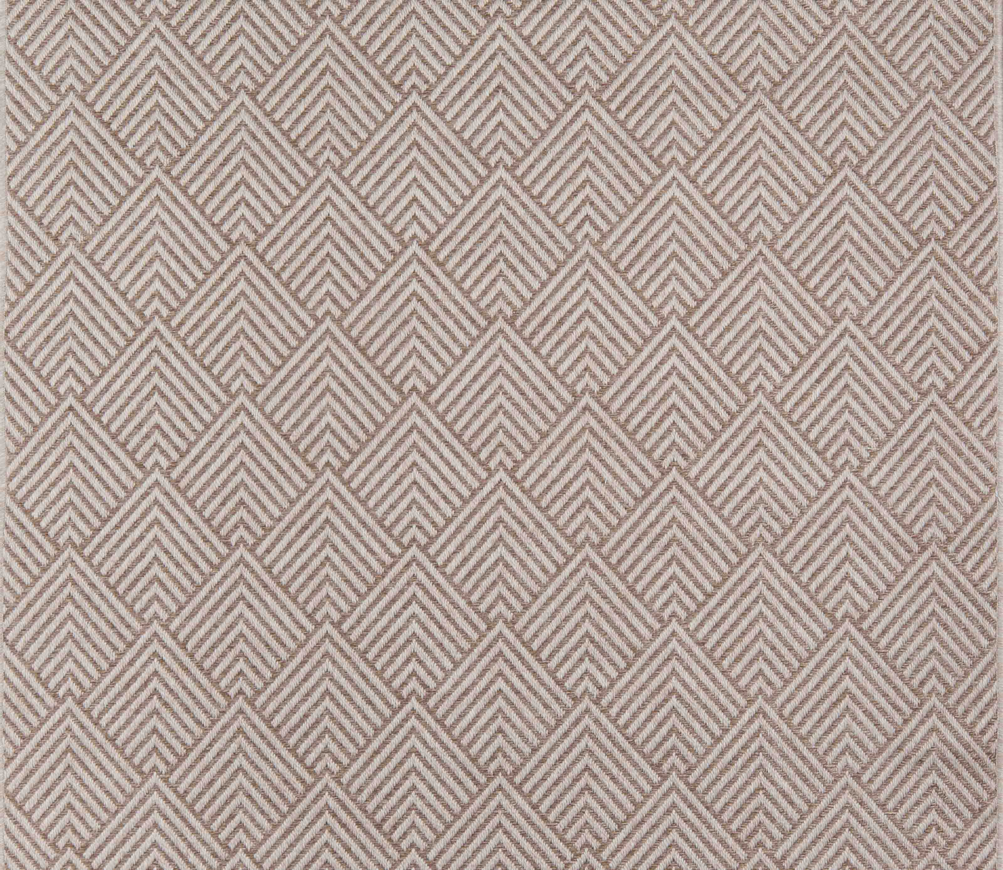 Laura Beige
