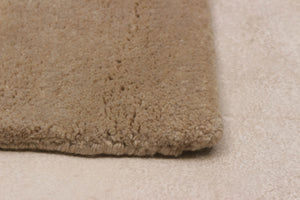 Della Beige