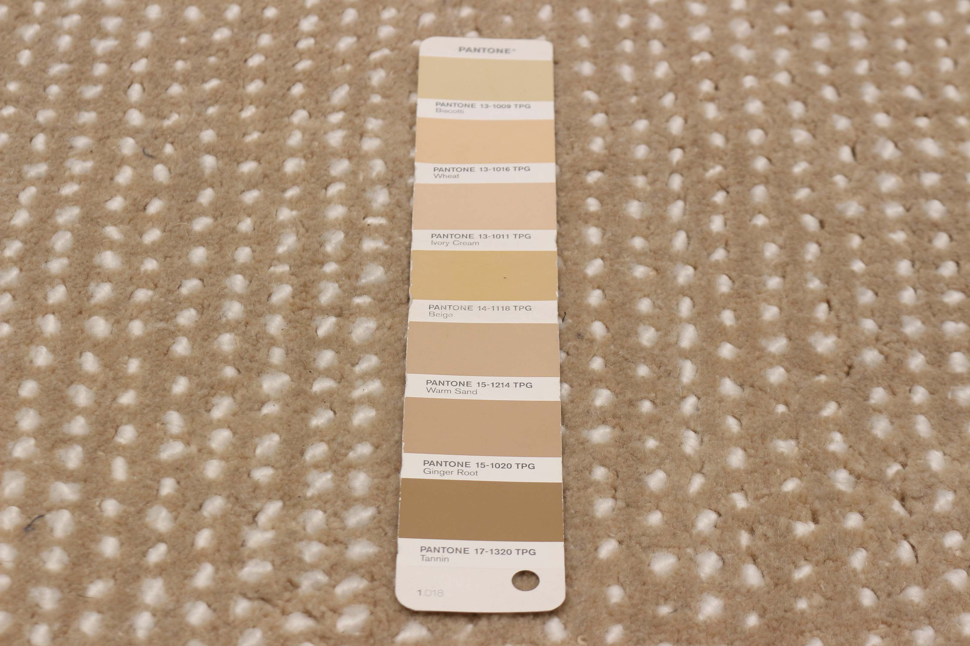 Della Beige
