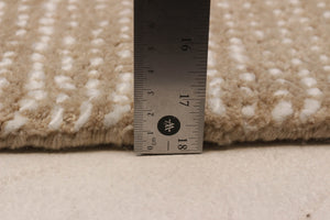 Della Beige