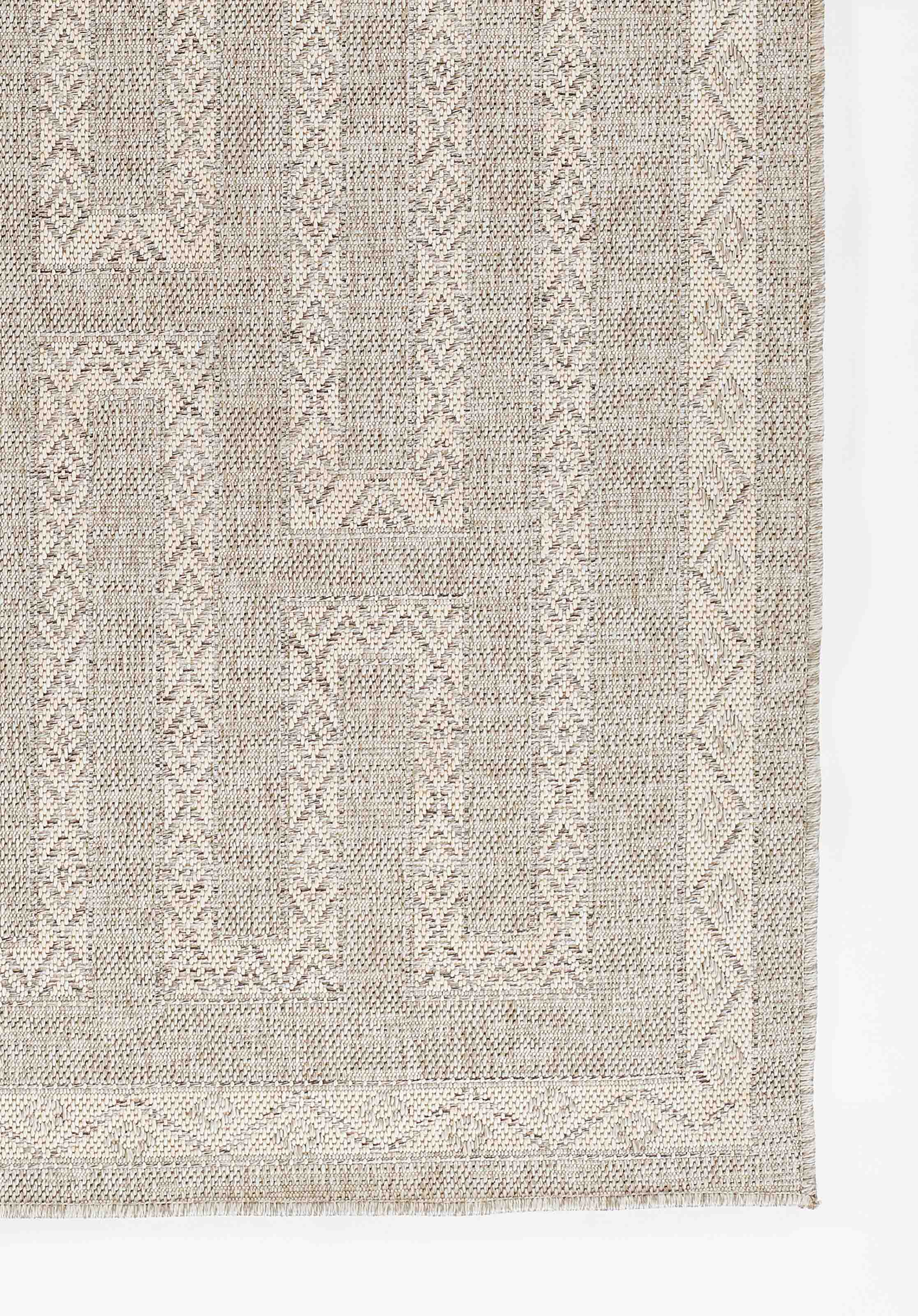 Maze Grey