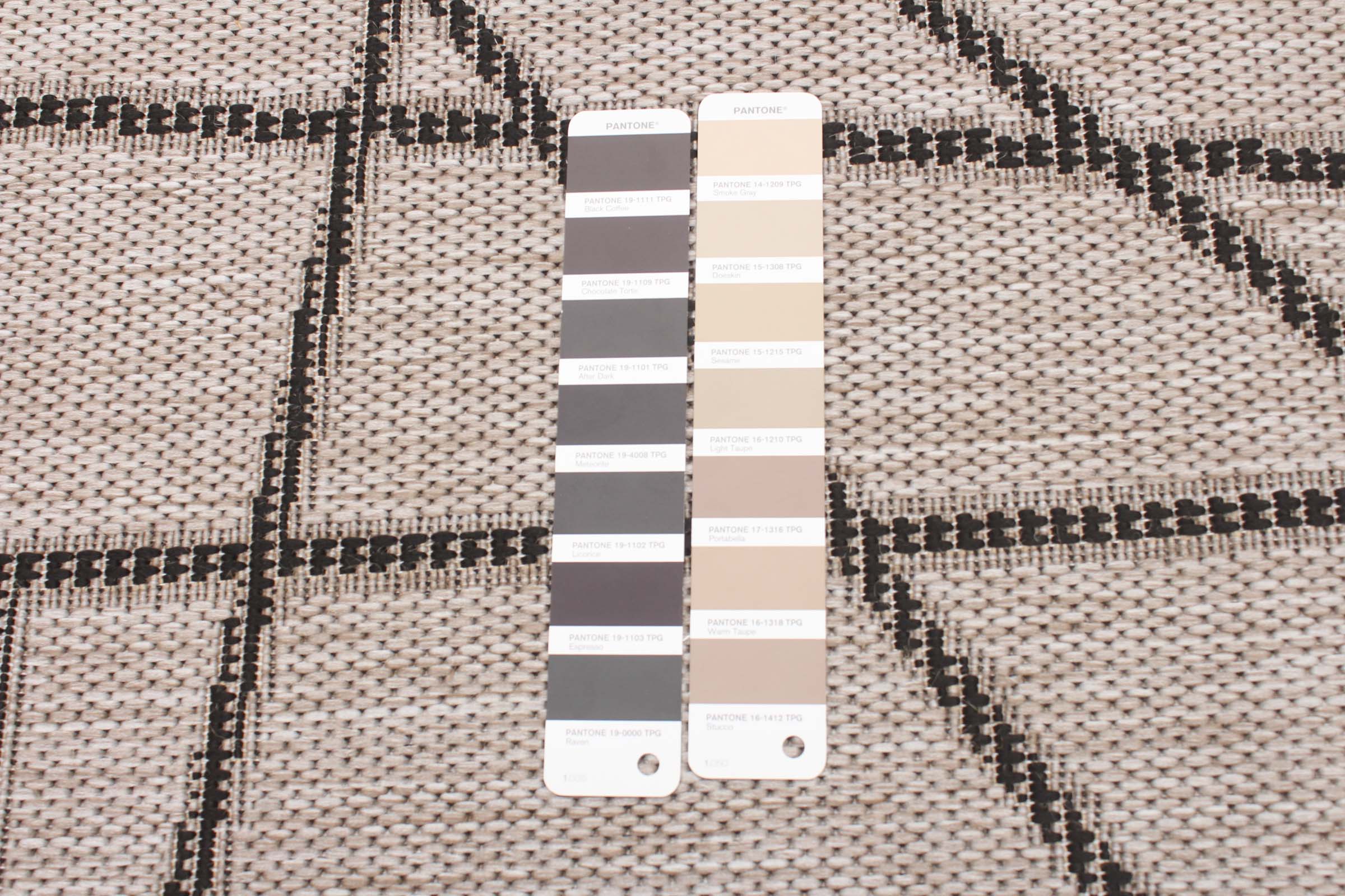 Sisal Abstract Silver-Black