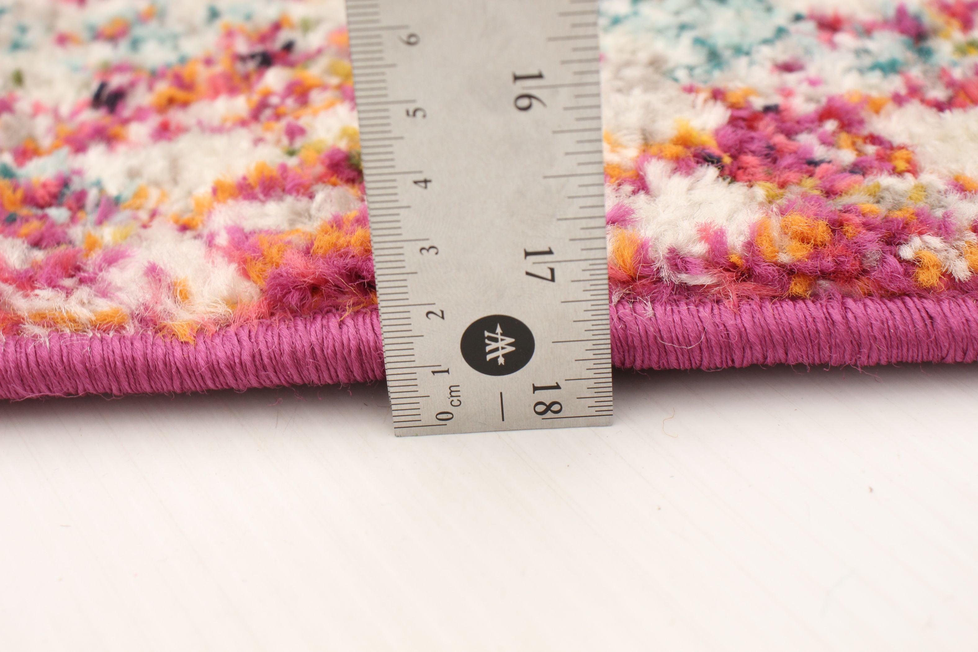 Rainbow Vintage Ivory/Pink