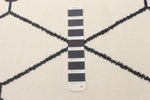 Load image into Gallery viewer, Macy Diamante  White/Navy
