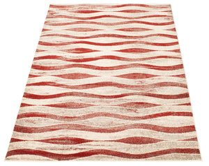 Neela Ivory/Red
