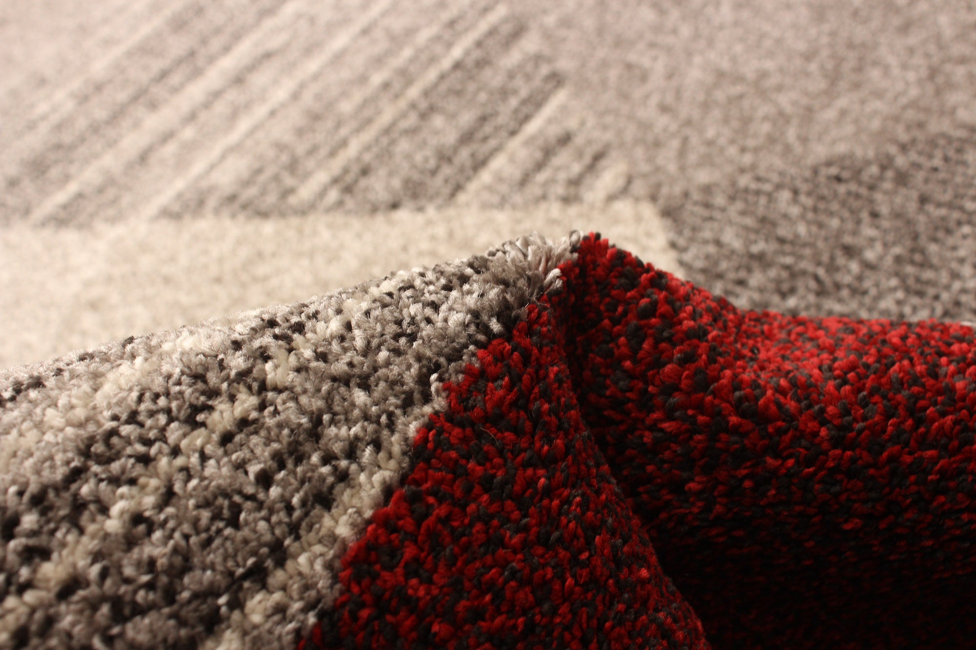 Naomi Grey/Red
