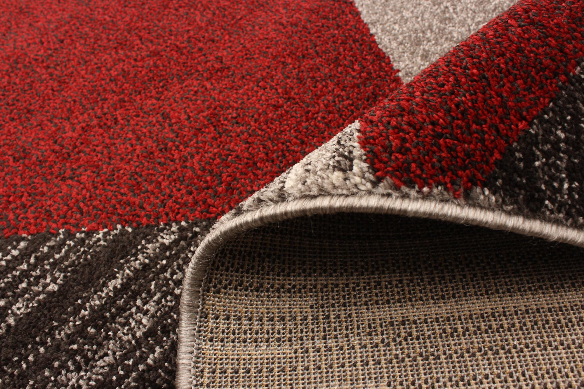 Naomi Grey/Red