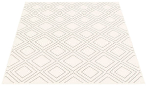 Macy Geod  White/Grey