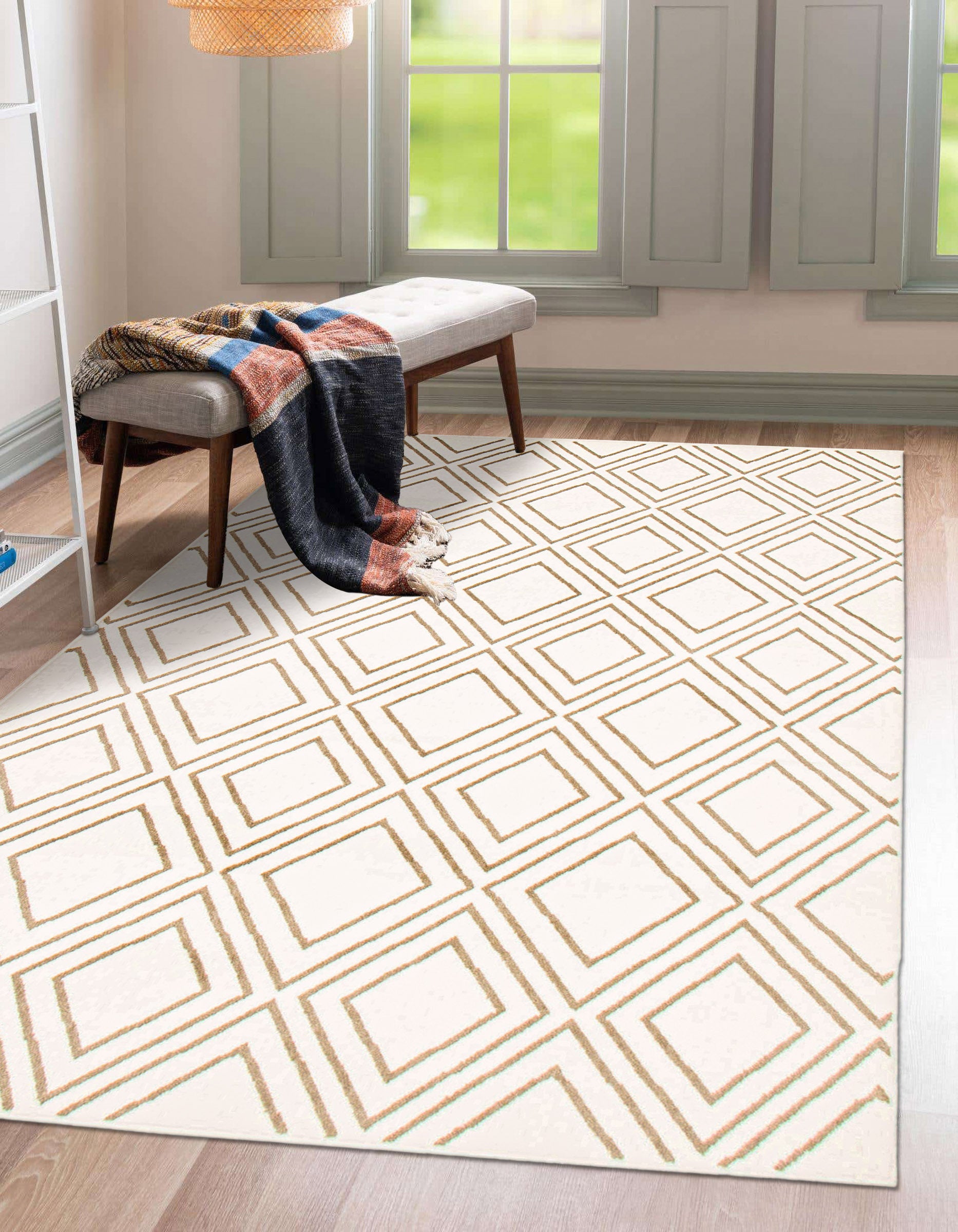 Macy Geod  White/Tan