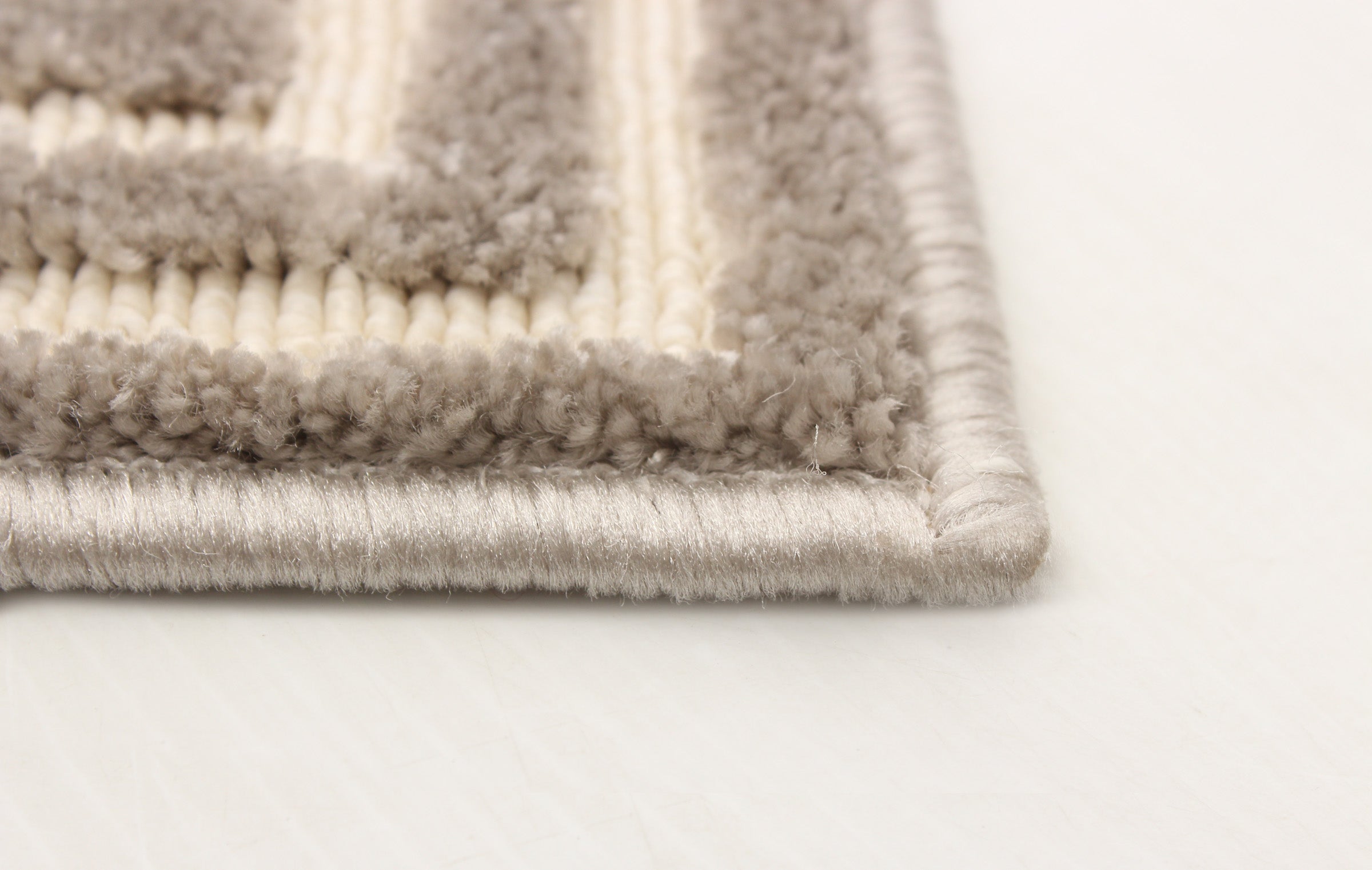 Trona Taupe