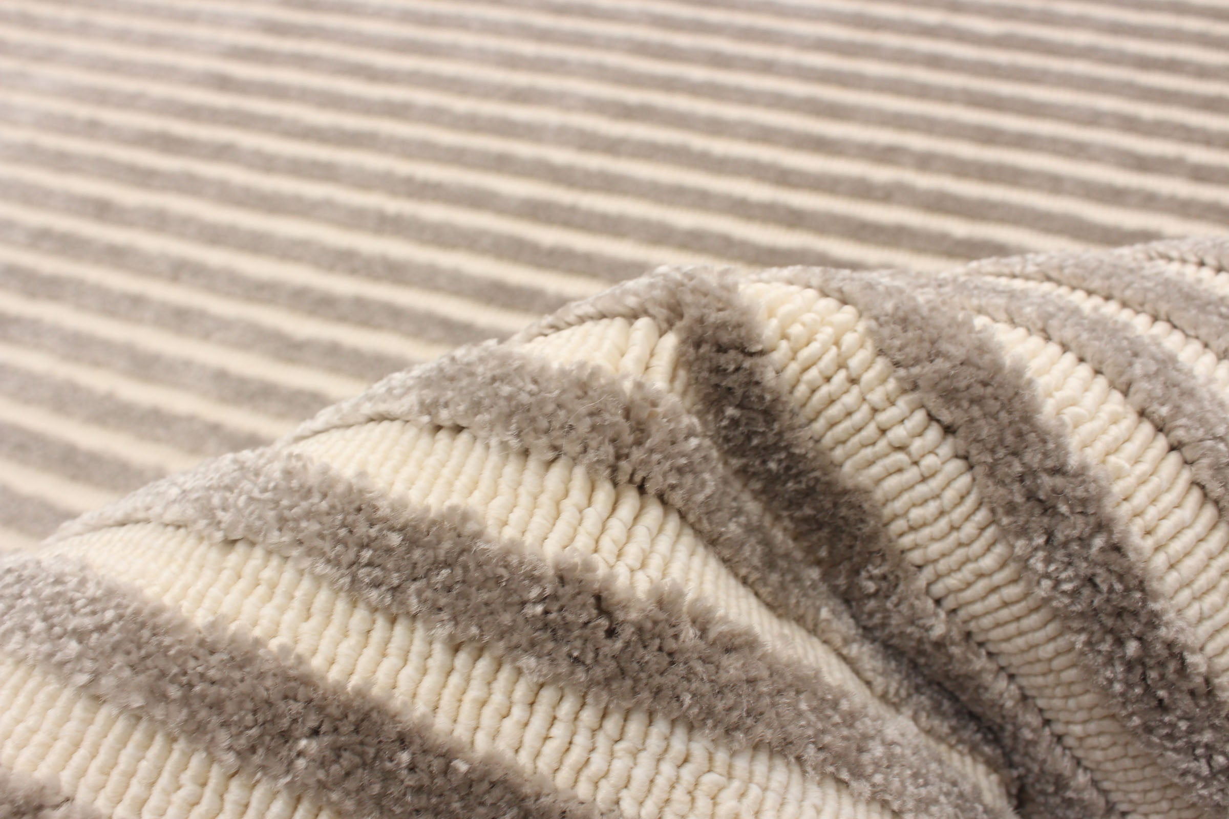 Trona Taupe