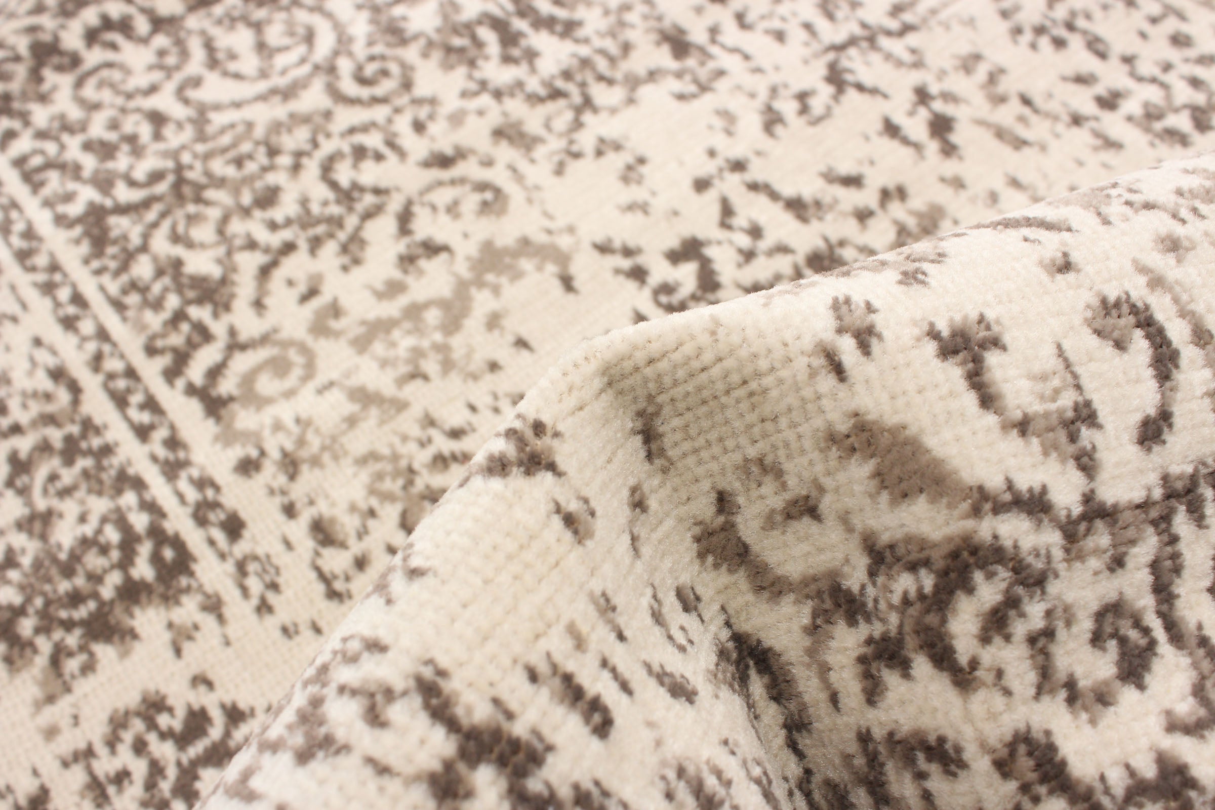 Dawson Taupe