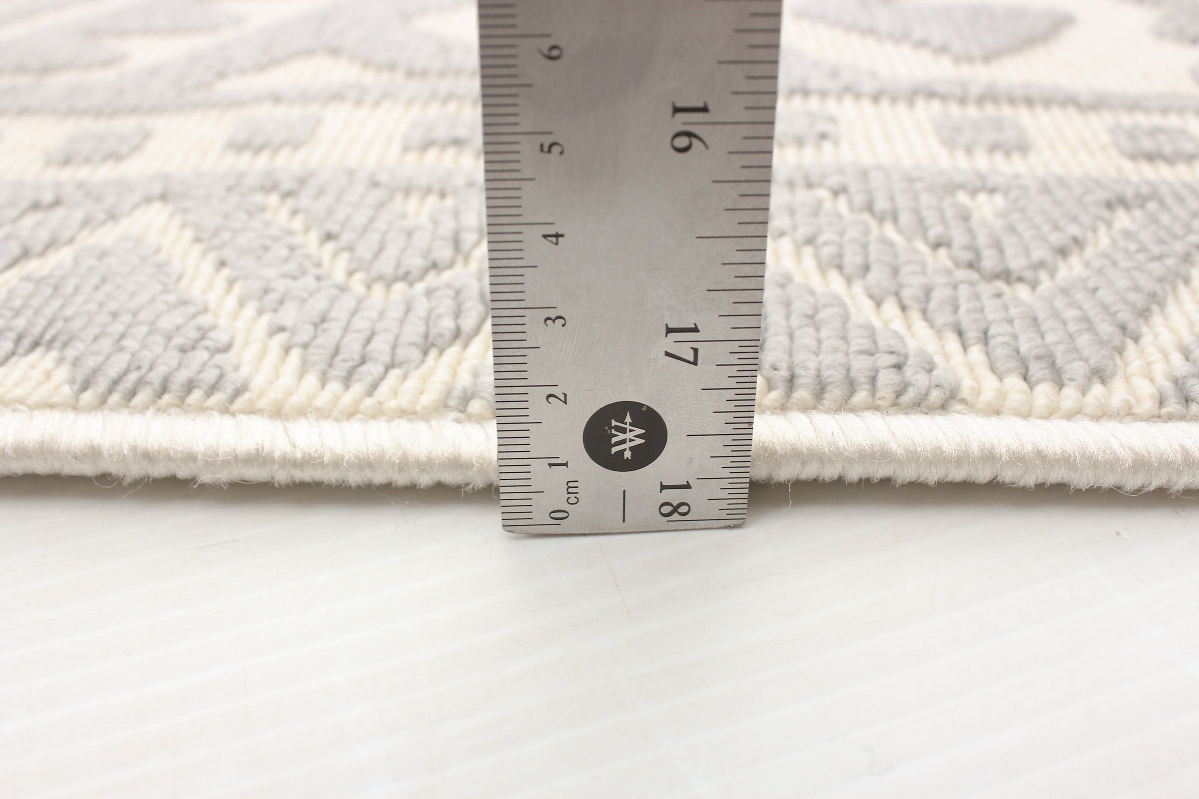 Aaya Light Grey