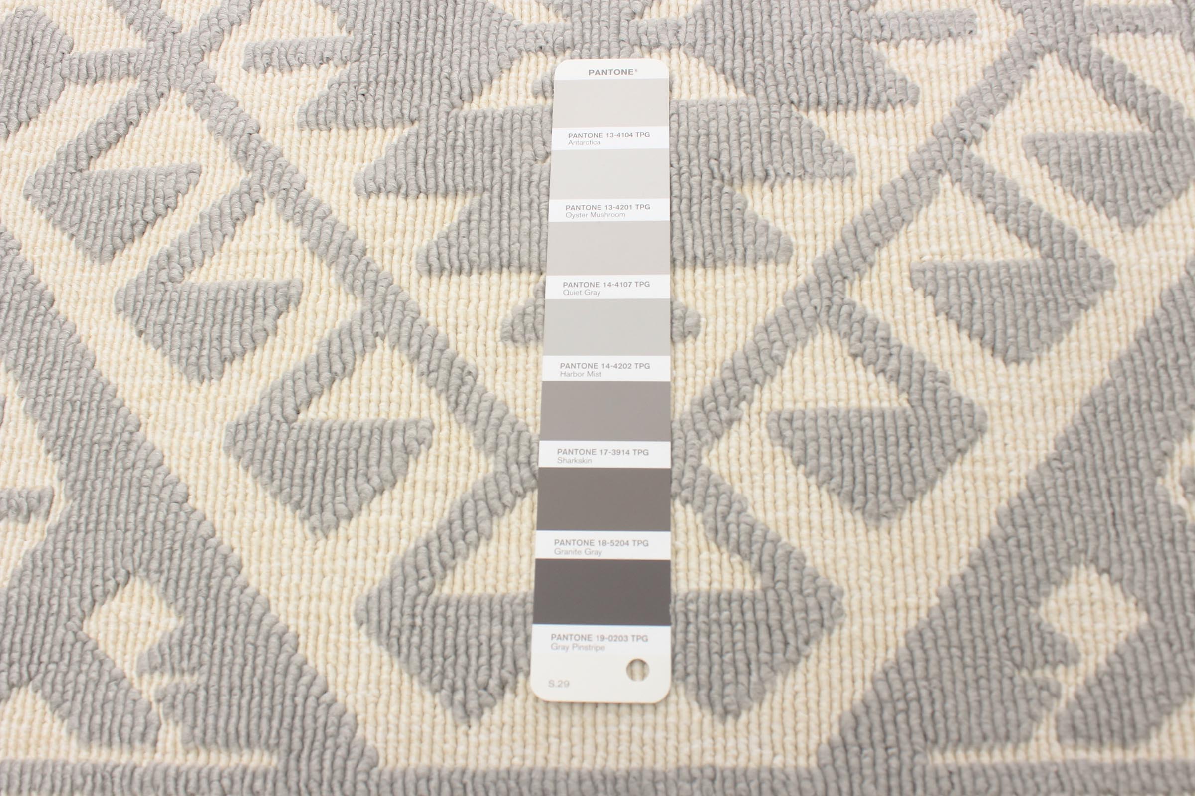 Aaya Light Grey