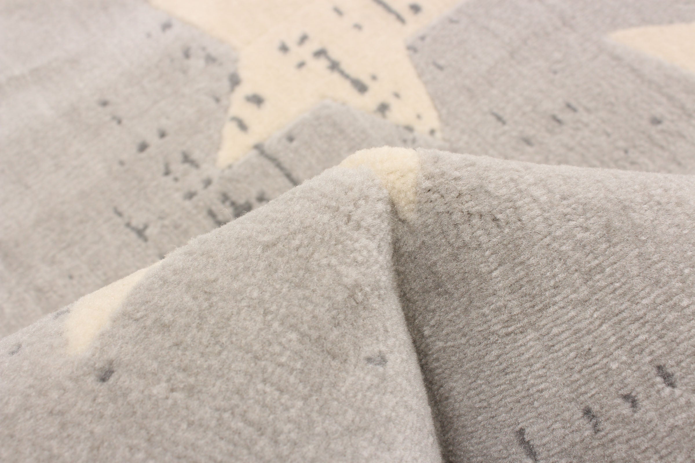 Angel Light Grey