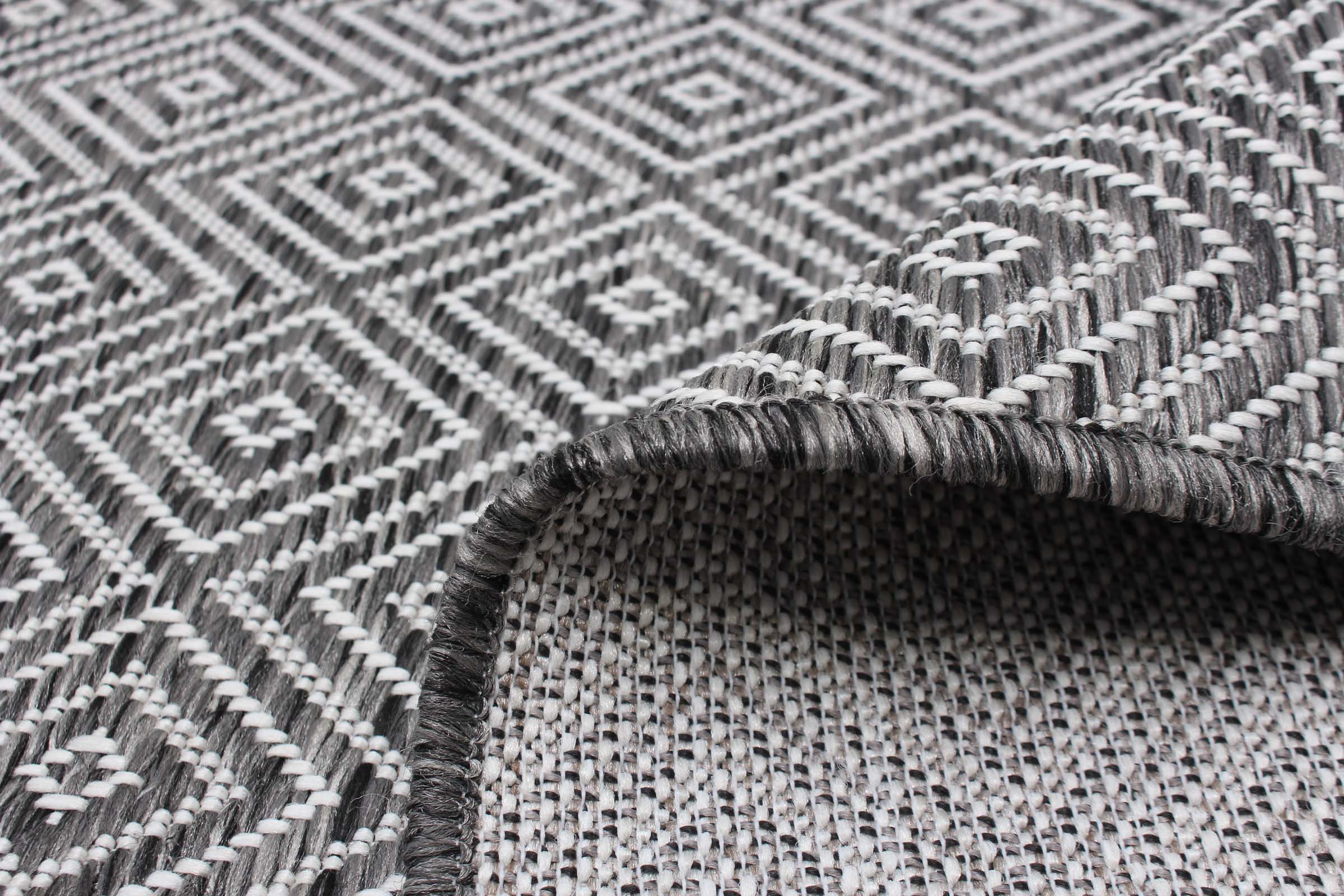Veranda Diamond Grey