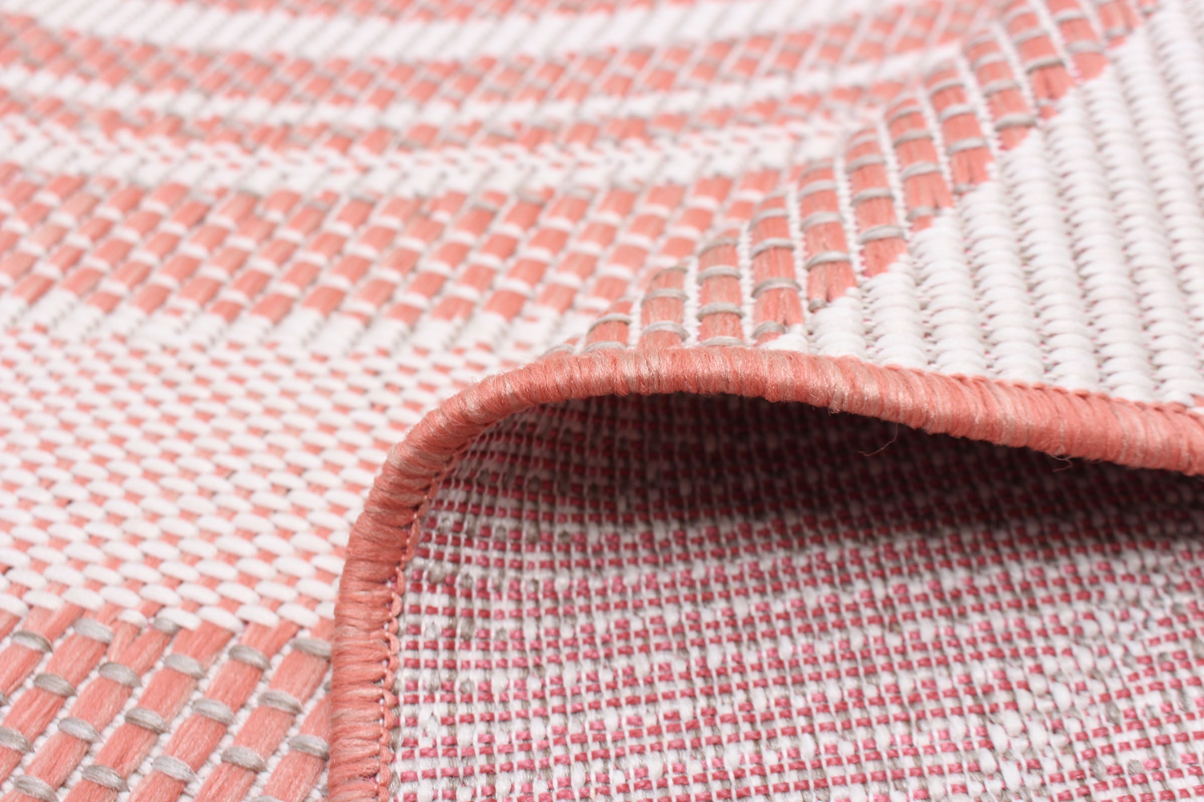 Veranda Modern Coral