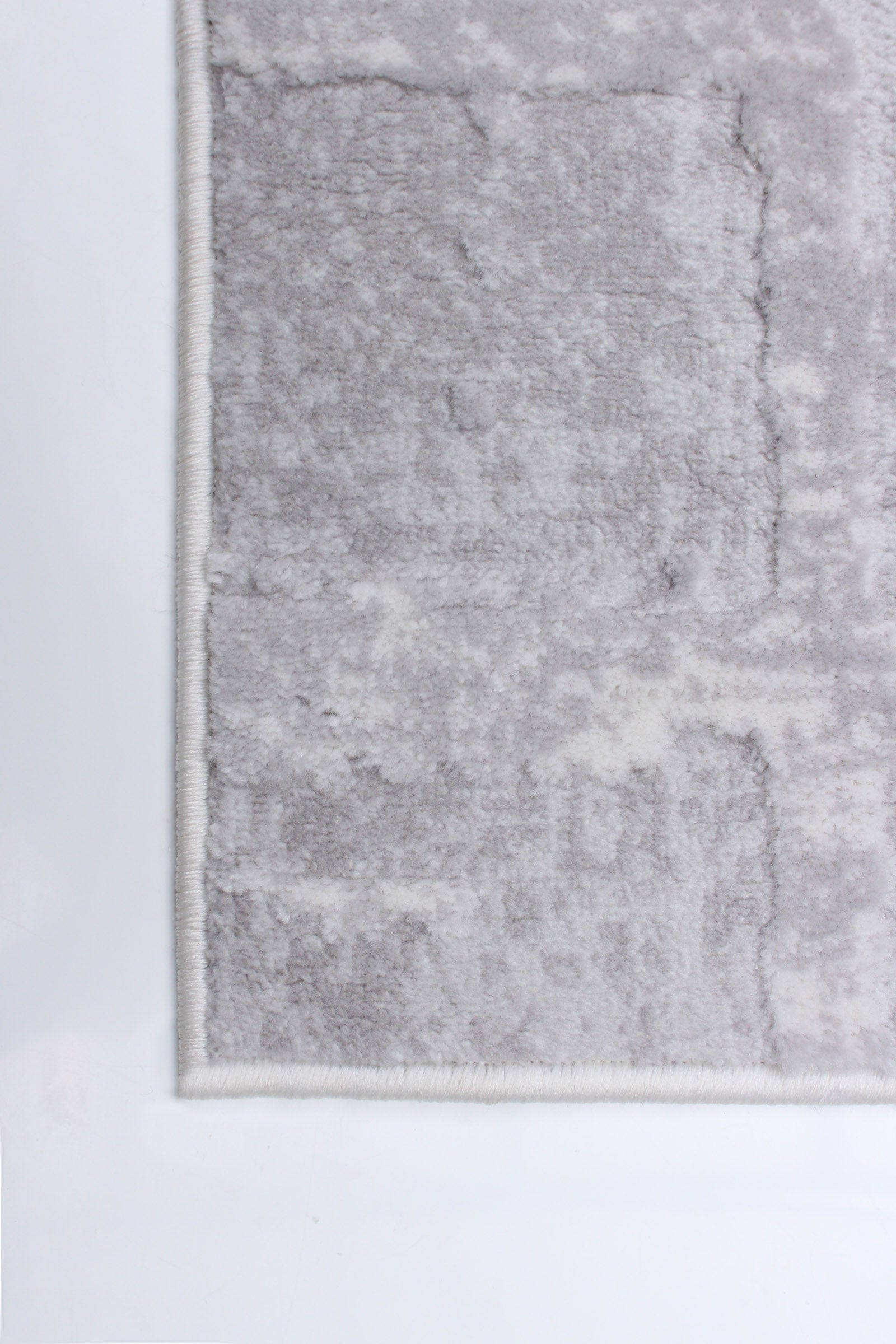 Anitra Light Grey