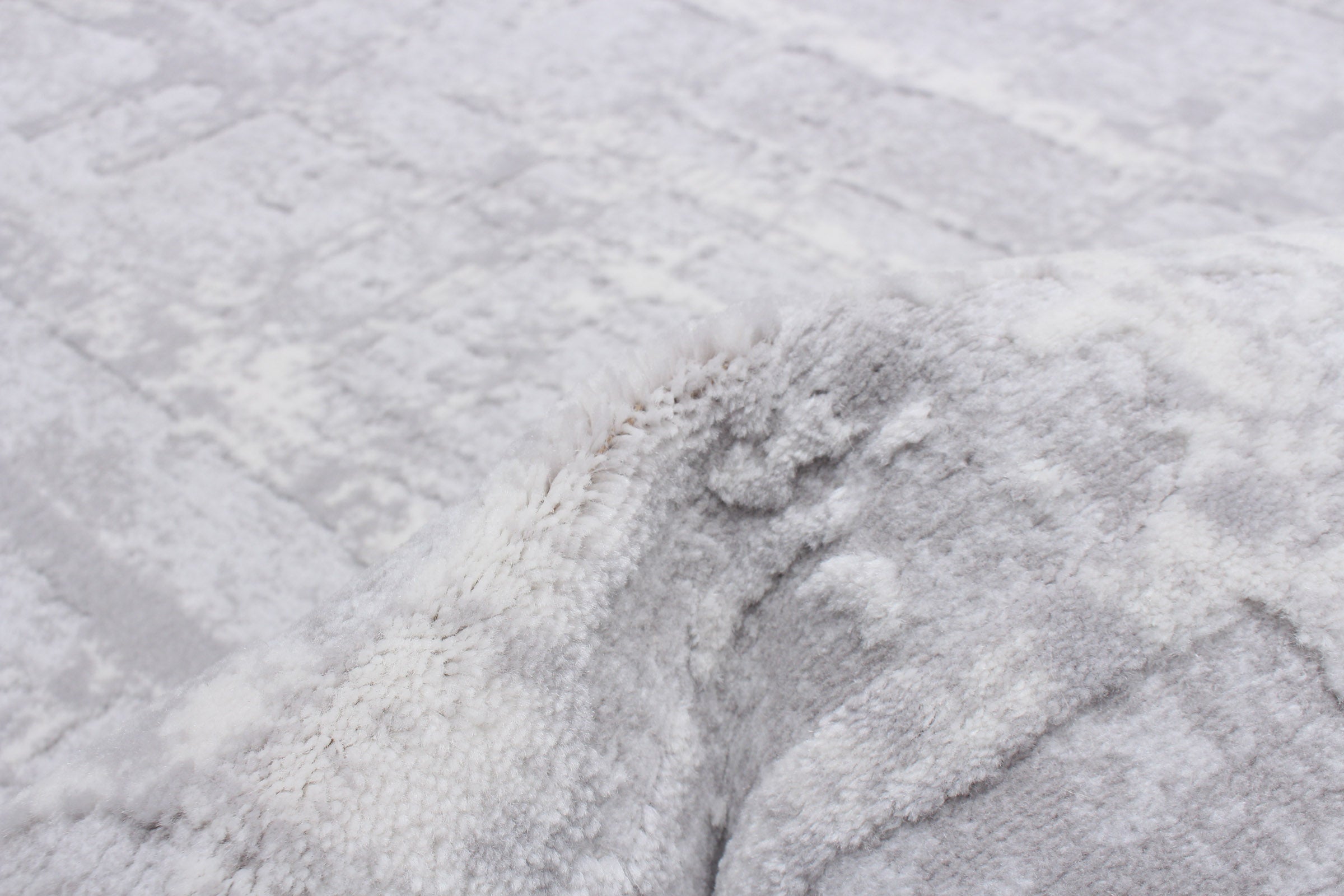 Anitra Light Grey