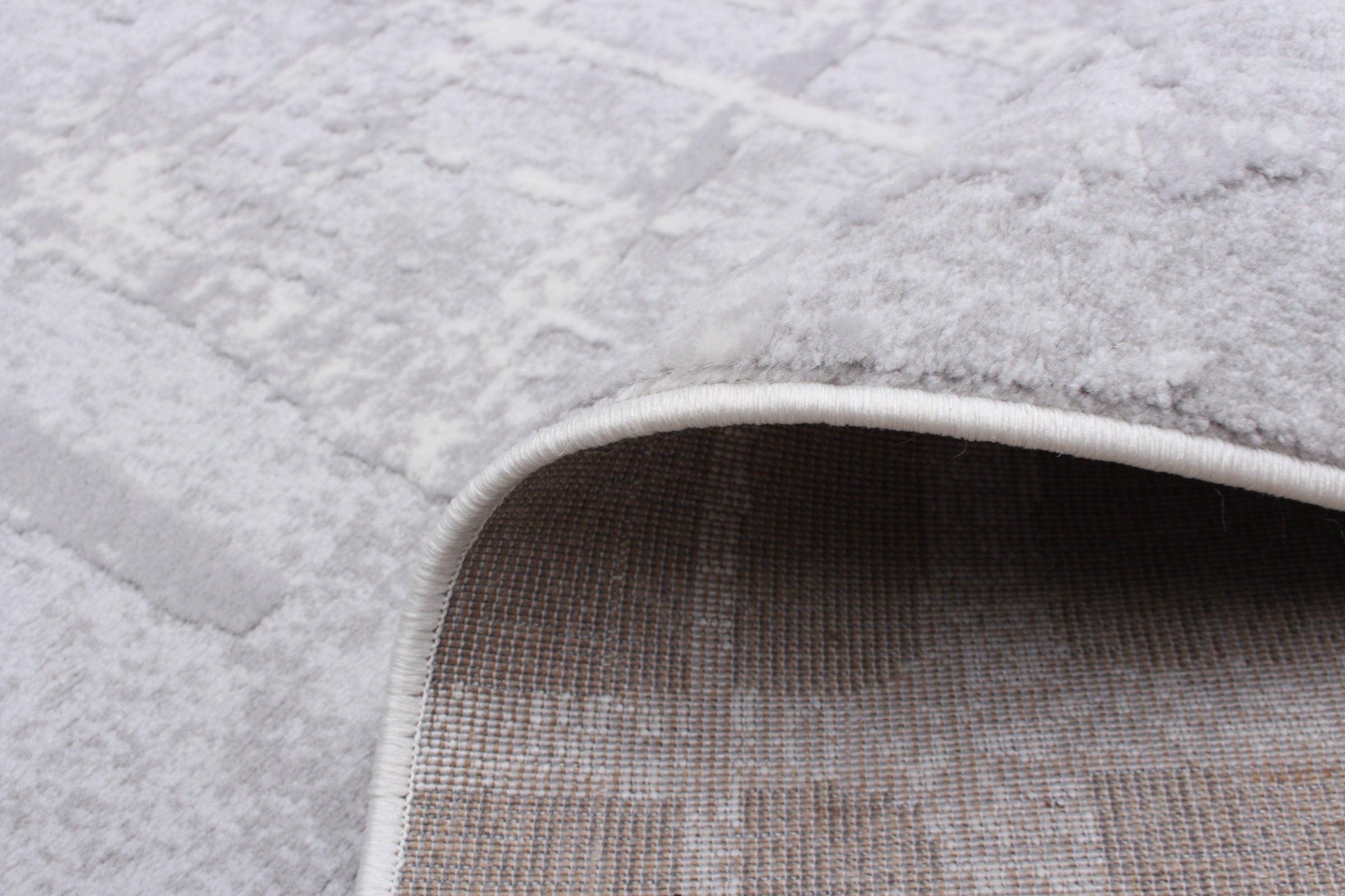 Anitra Light Grey