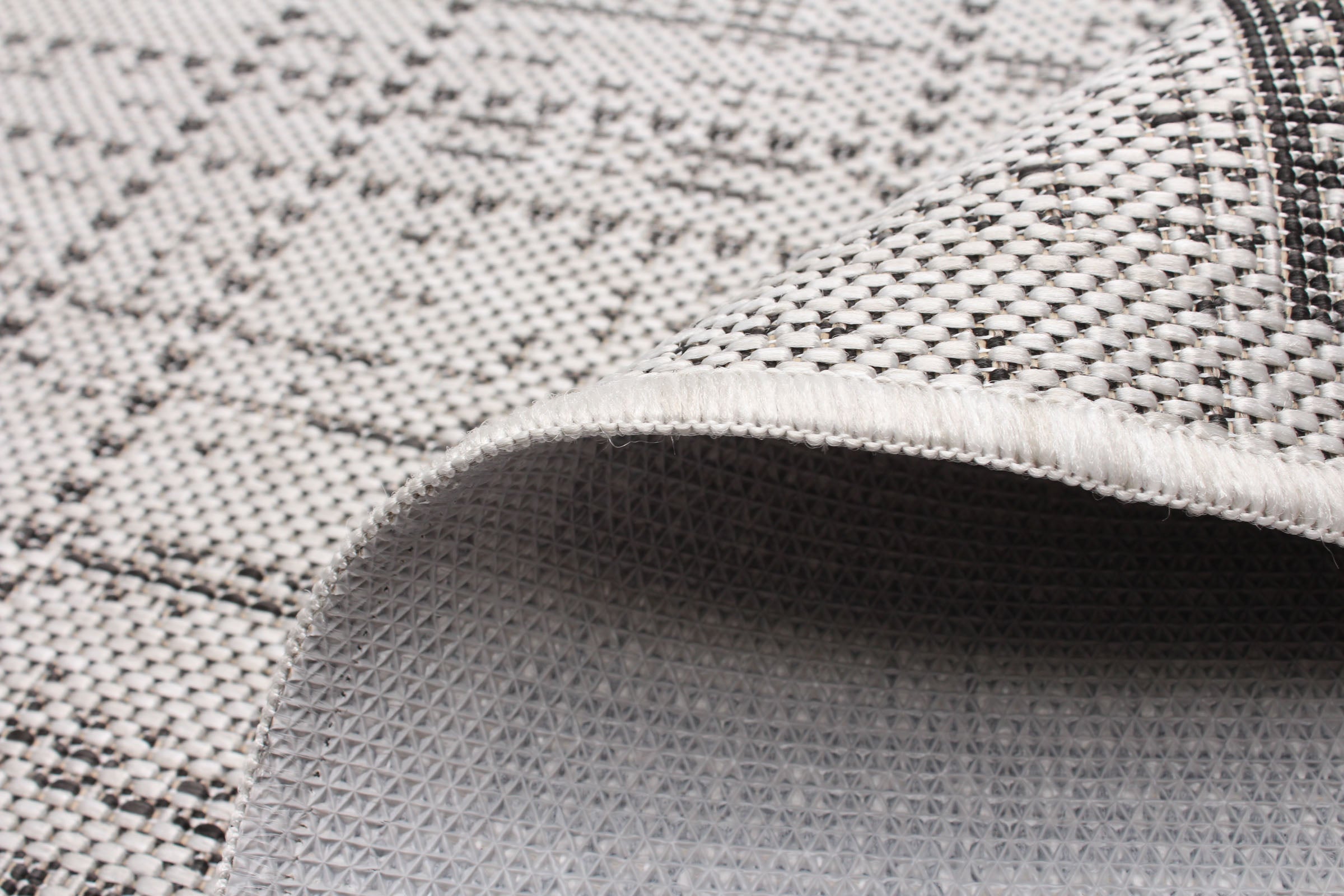 Solea Grey