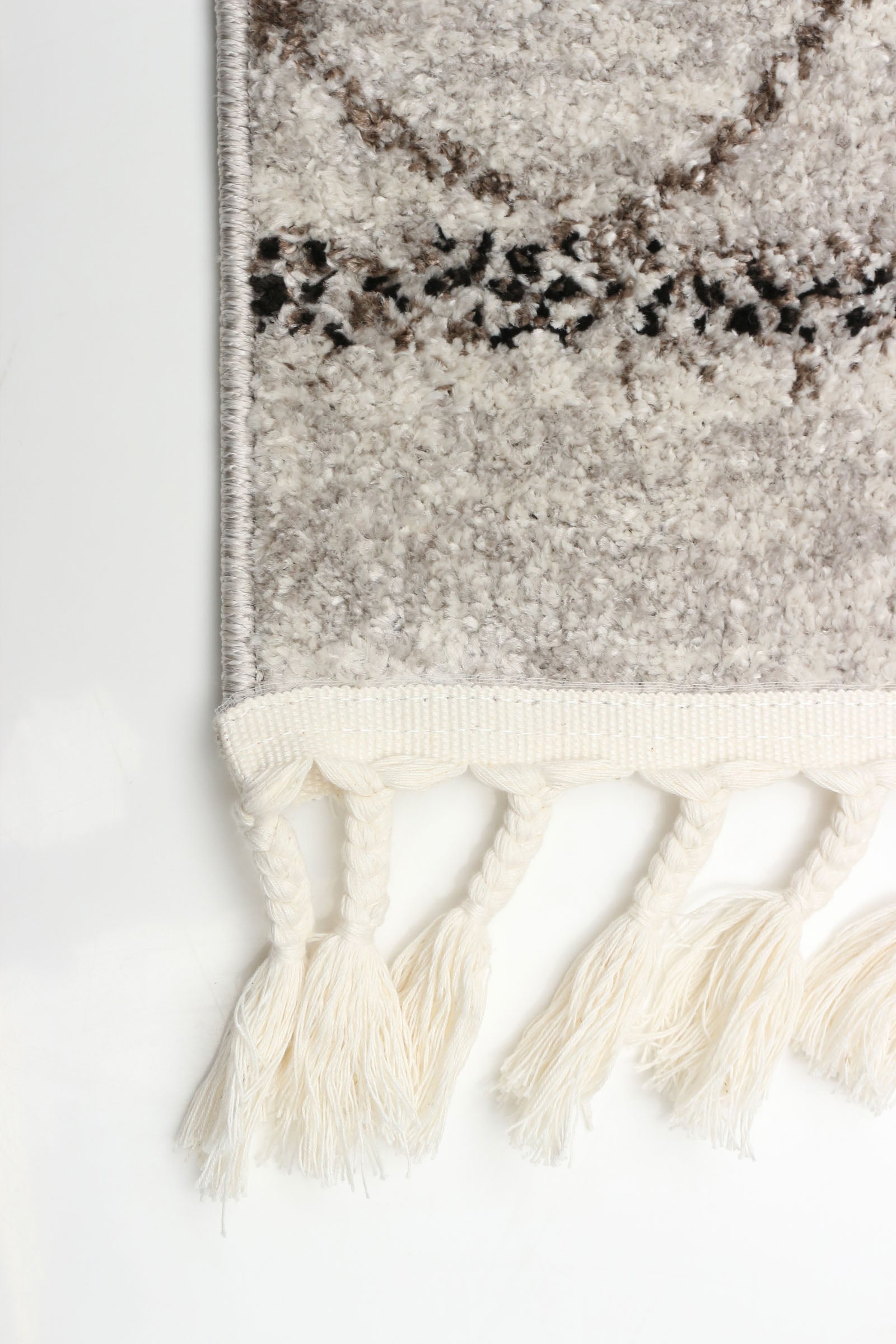 Kybella Aztec Ivory/Grey
