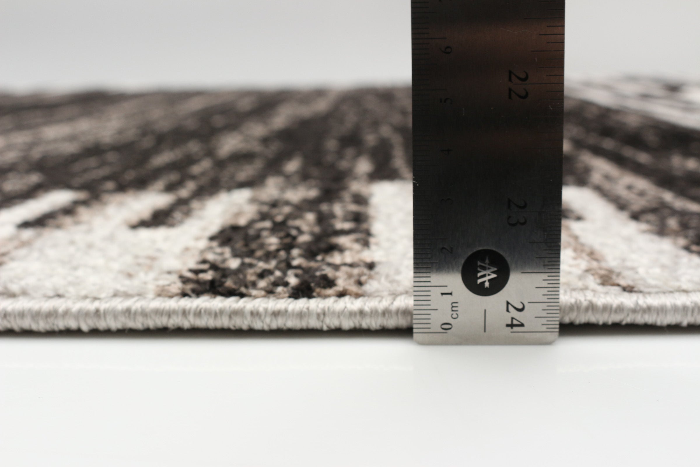 Kybella Harmony Black
