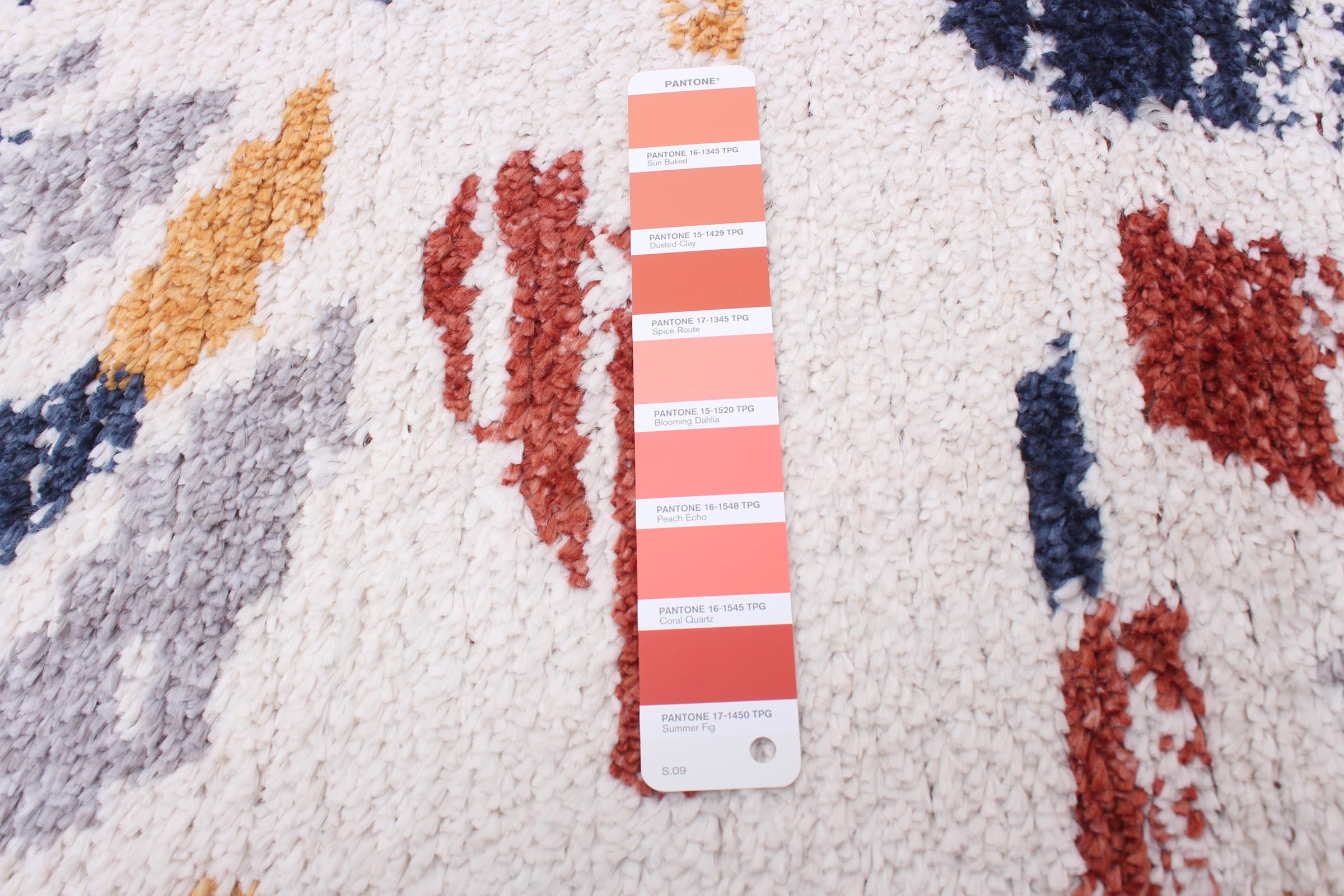 Morocco Sunburst Navy/White