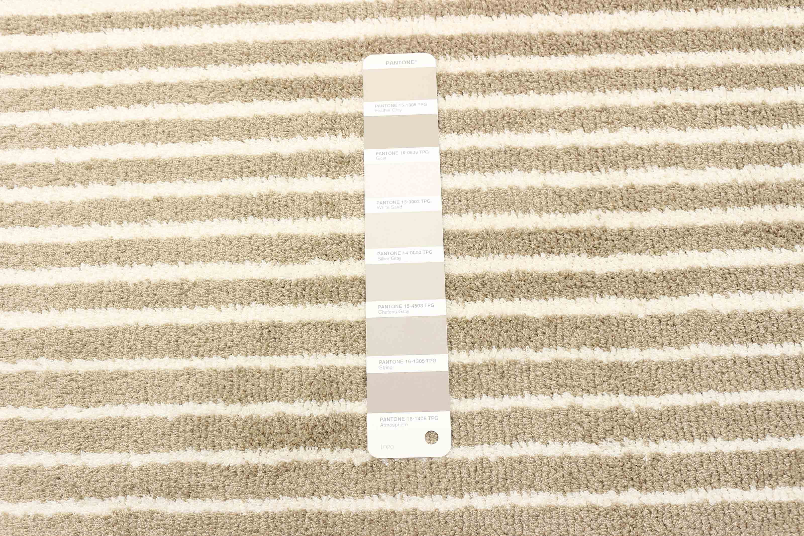 Ambiance Beige/White